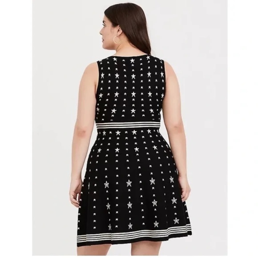 Torrid Black & White Star Sweater Knit Sleeveless Skater Dress - Picture 3 of 7
